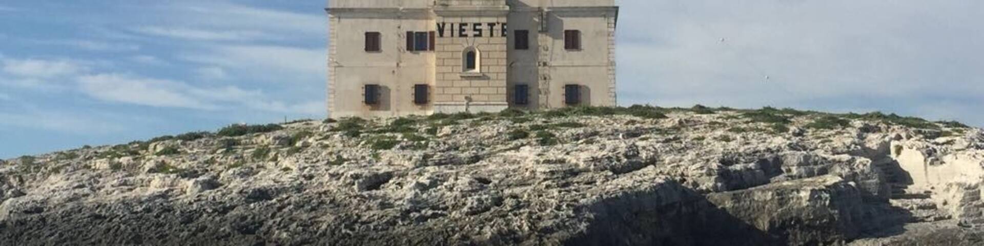 A light on the sea 🌊