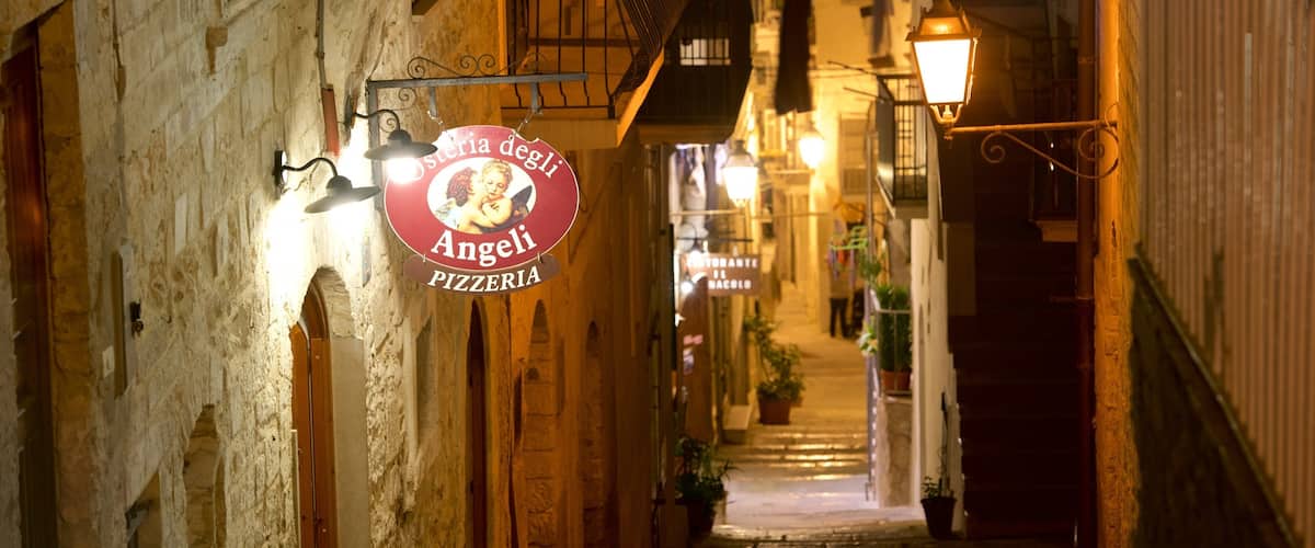Vieste Hotel Guide