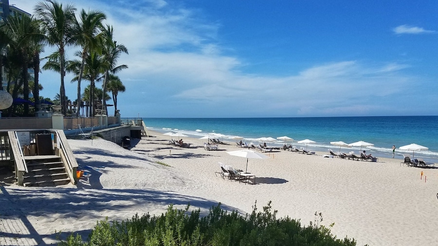 This perfect beach in Vero Beach, FL stretches farther than I can see.  Shot taken at the oceanfront Kimpton Hotel.