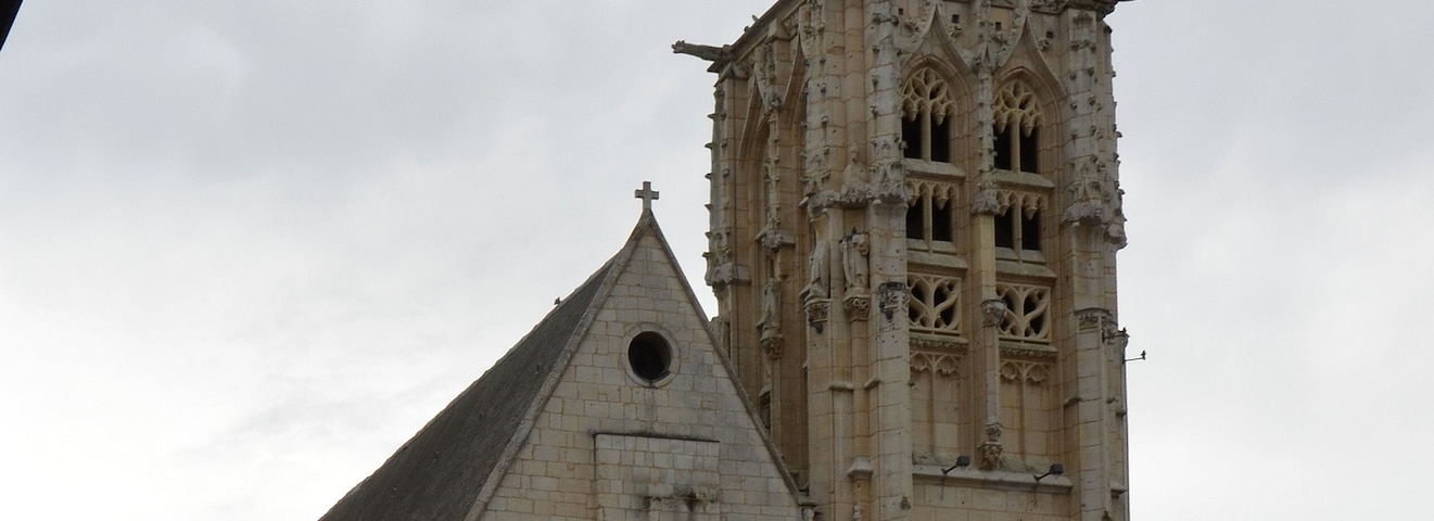 This building is inscrit au titre des Monuments Historiques. It is indexed in the Base Mérimée, a database of architectural heritage maintained by the French Ministry of Culture, under the reference PA00099332 .