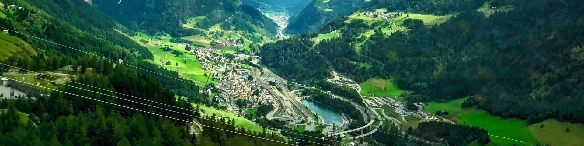 It was my first time ever travelling to Switzerland and I was in awe of it's peaceful beauty. Such a rare scene to find in south east asia. Looking back at this photo makes me feel so blessed to have been able to witness this beautiful scenery. #LifeAtExpedia