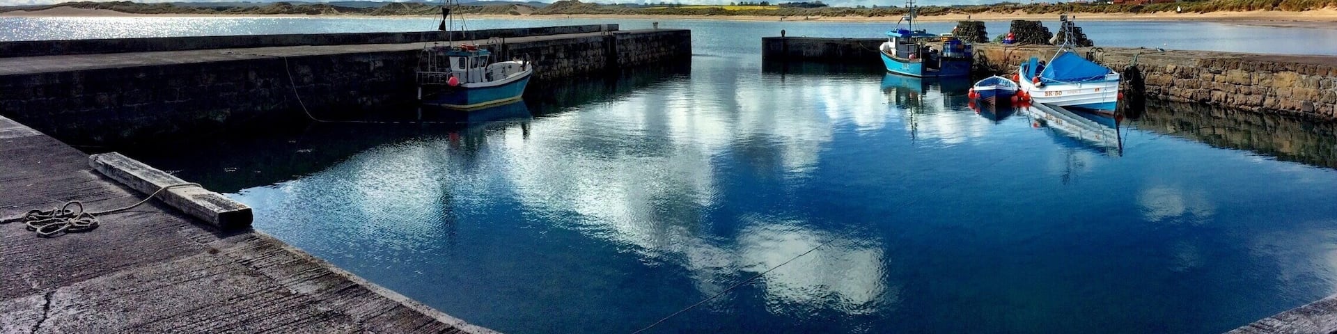 Beadnell is situated on the beautiful Northumbrian coastline - miles of sandy beach. Great for water sports enthusiasts, walkers or just picnics!