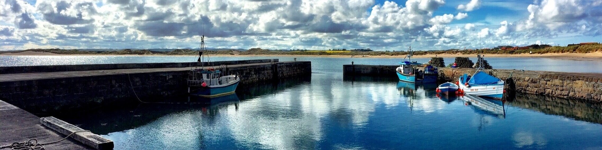 Beadnell is situated on the beautiful Northumbrian coastline - miles of sandy beach. Great for water sports enthusiasts, walkers or just picnics!
