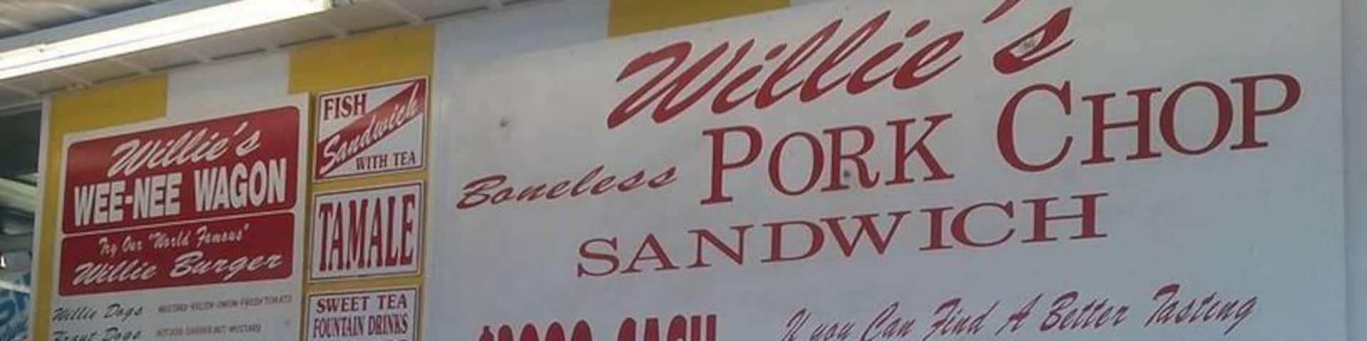 Good 'ole hot dog, pork chop, sandwich stand with picnic tables! Get the sweeeeet tea! (It's very sweet!) #localgem
Find a better pork chop sandwich and get $2000!