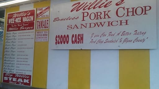 Good 'ole hot dog, pork chop, sandwich stand with picnic tables! Get the sweeeeet tea! (It's very sweet!) #localgem
Find a better pork chop sandwich and get $2000!