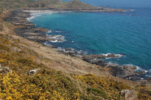 Chynhalls Cliff A few yards off the coast path takes you into this square, on Chynhalls Cliff above Ebber Rocks.