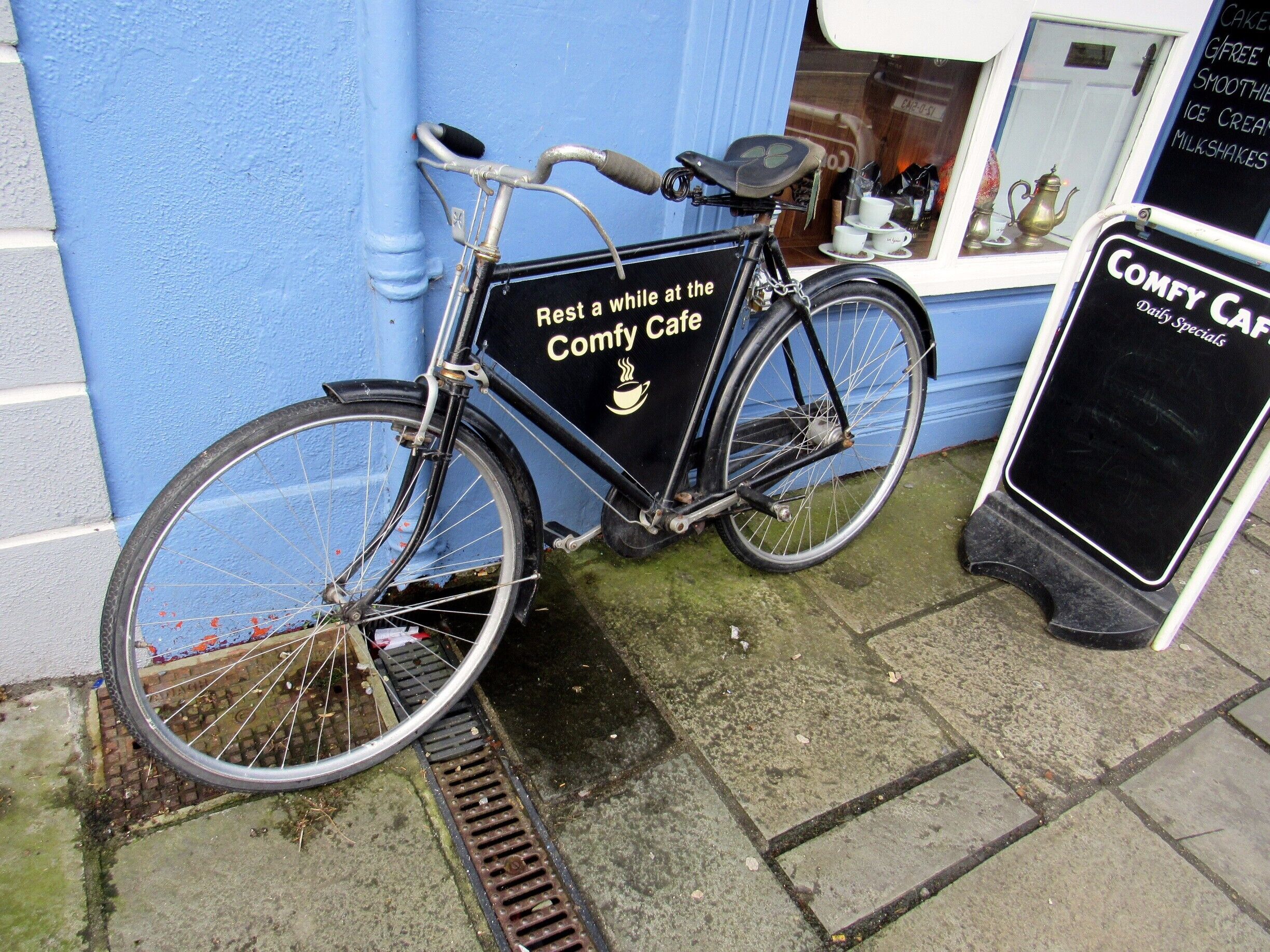 Lovely classic Irish Tea and Coffee House in downtown Roscommon.