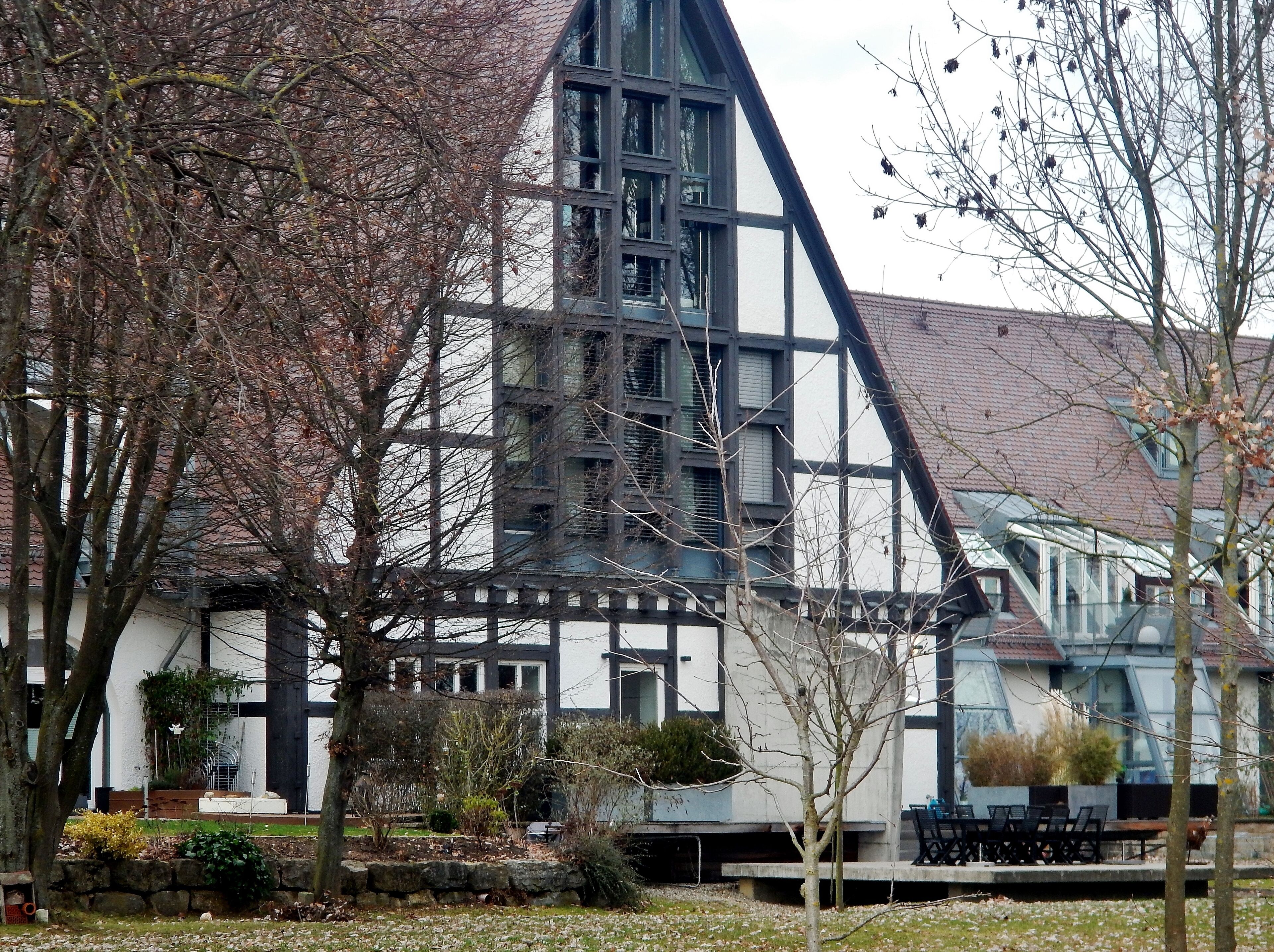Wohnanlage des denkmalgeschützten ehemaligen Fliegerhorst (Nellingen Barracks) in Scharnhausen