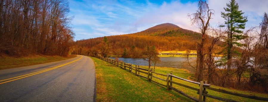 Tranquil vibrant colors of spring nature landscape of Blue Ridge Mountains and Peaks of Otter Lake on the Blue Ridge Parkway in Bedford, Virginia, USA