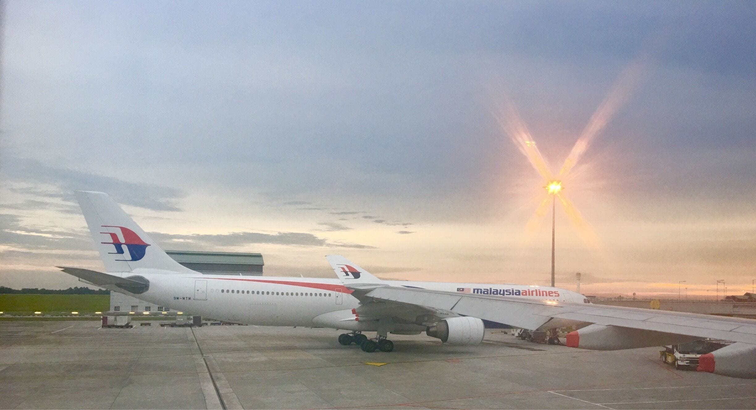 Still my favourite in terms of inflight service @malaysiaairlines #mas #mascabincrew #mascrew #malaysiaairlinescrew #malaysiaairlines #traveling #travel #traveller #travelblogger #travelgram #mariadasstheworld