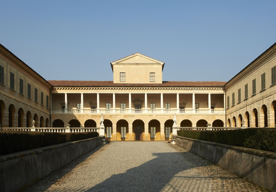Erbusco (Bs),Franciacorta, la Villa Lechi, ex villa Martinengo, del 1600