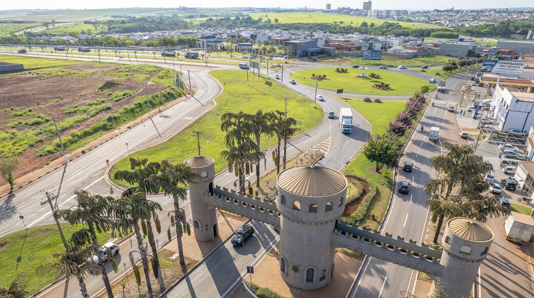 ํ์ธ๋ฆฌ๋์