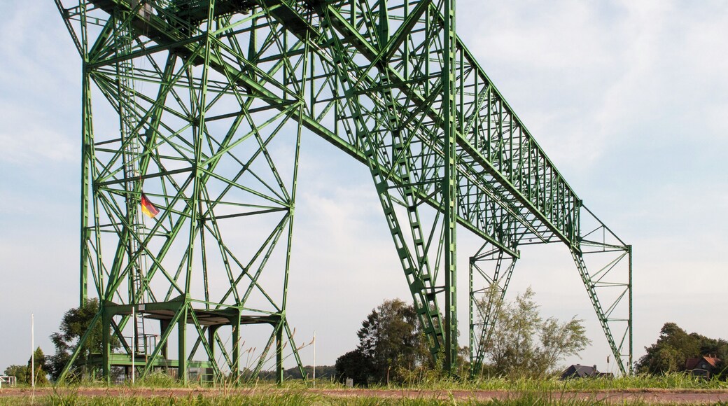 This is a photograph of an architectural monument. It is on the list of cultural monuments of Osten (Oste), no. 35.204.400.011