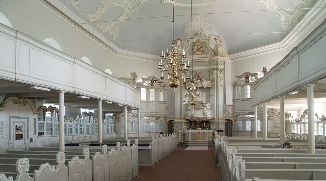 St. Peter church, Osten