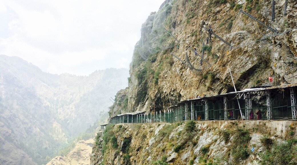 The way to Vaishno Devi