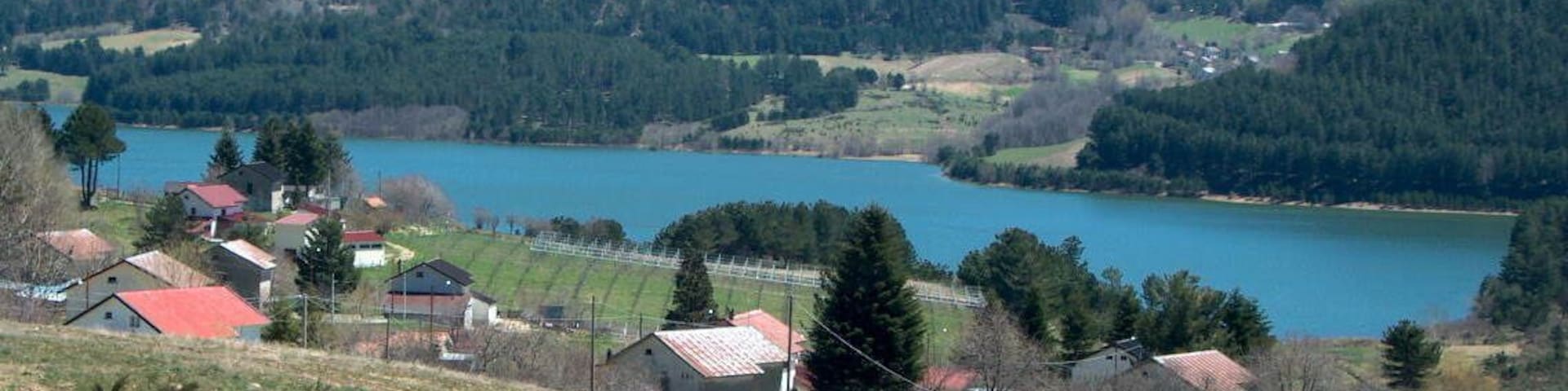 Lago Ampollino