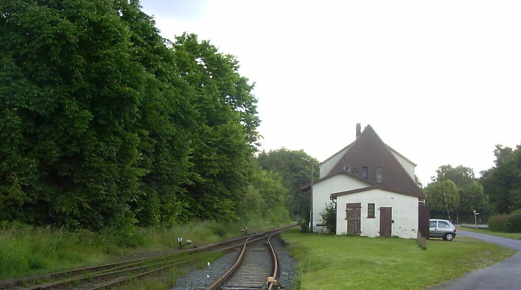 Zeven, station Noord, tegenwoordig modelbouwwinkel, vanuit het westen