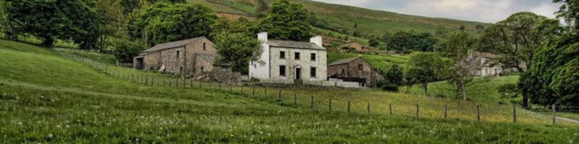Allen Haw Allen Haw Farm with Broadmire Farm in the background.