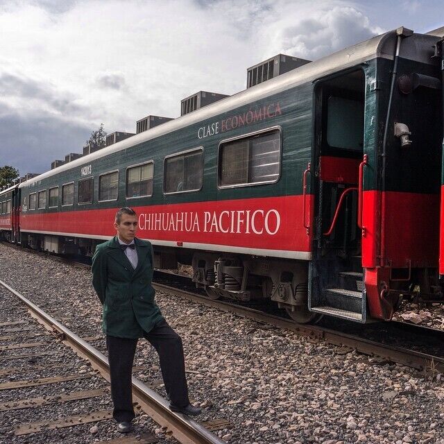 The El Chepe train goes through Copper Canyon - Mexico's hidden gem. A train ride with one of the best views! #Mexico #ig_mexico @visitmexico #elchepe #coppercanyon #train #bestview #welovemexico #twohobos #TroveOn