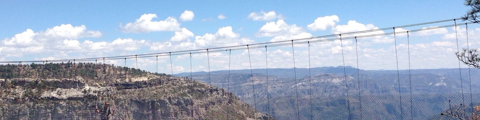 Just 3 Minutes from the Chepe Train Station Divisadero you'll find this little suspension bridge with a stunning copper canyon view! www.woanderssein.com