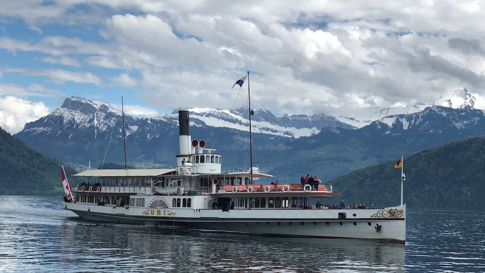 #Contest #Weggis #Boat #Switzerland #Suisse#Schweiz #HeavenonEarth #Culture