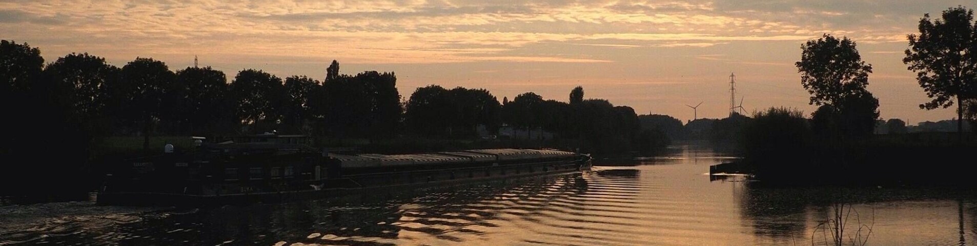 Shot taken at the river Leie.