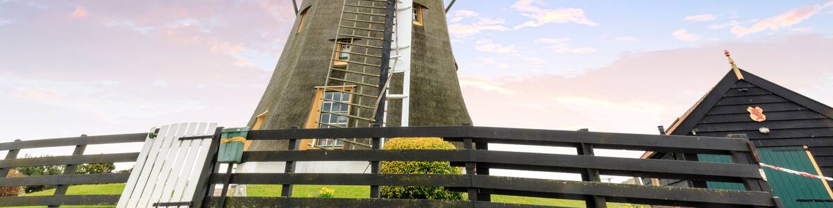 A typical Dutch windmill, Leidschendam near Den Haag, the Netherlands