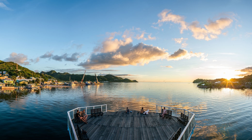 Explora la magia de Santa Catalina y Providencia, Colombia. Sus playas de arenas doradas y aguas cristalinas te enamorarán. ¡Vive la vida caribeña! 🌴🌊 #ParaísoColombiano