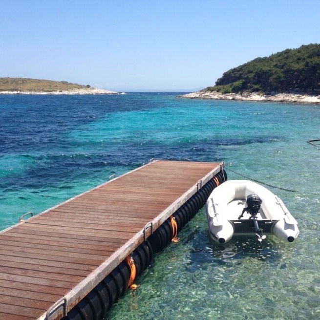 Everyone should own an island just like this.