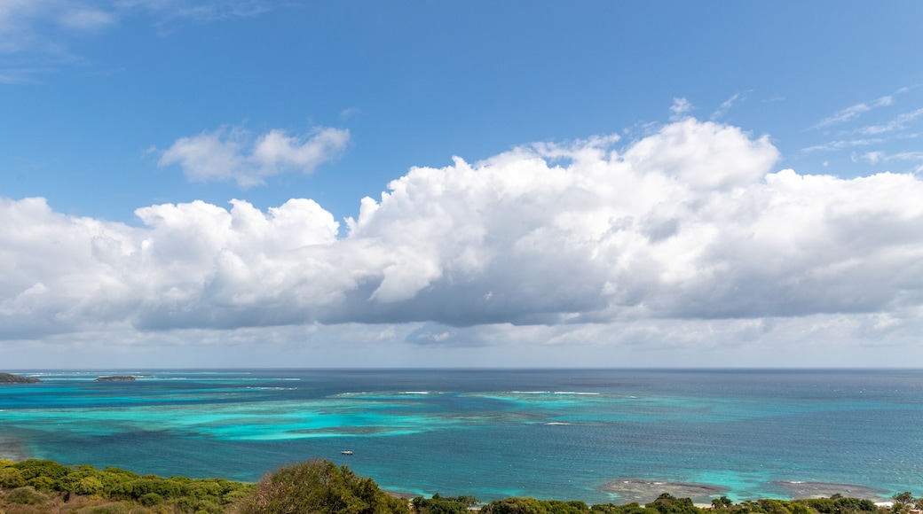 Saint Vincent and the Grenadines, Mayreau, Tobago Cays view