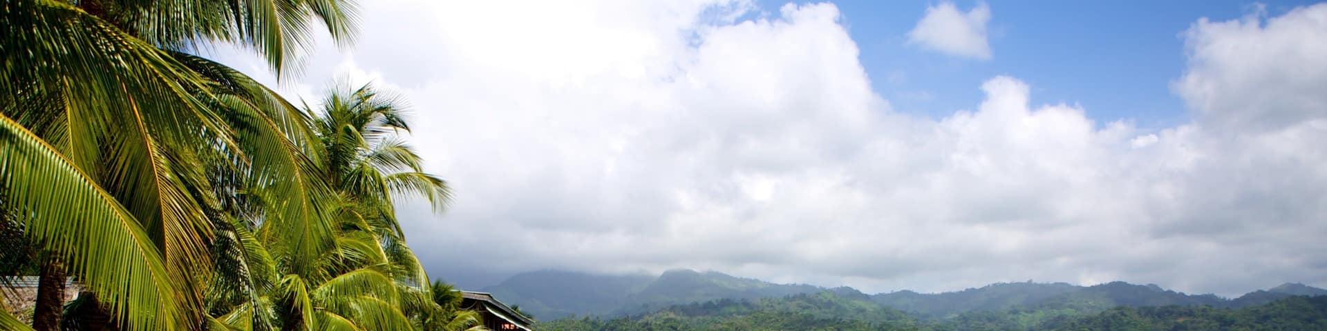 Omoa which includes boating, landscape views and general coastal views