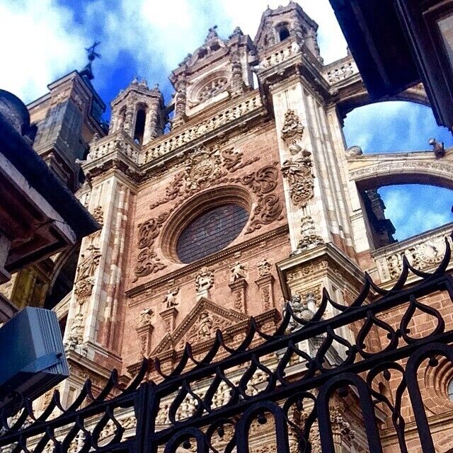 Exploring the small town of Astorga #astorga #León #spain #visit #smalltowns #cathedral A small town with a lot of character. Known for its place along the Camino de Santiago. 