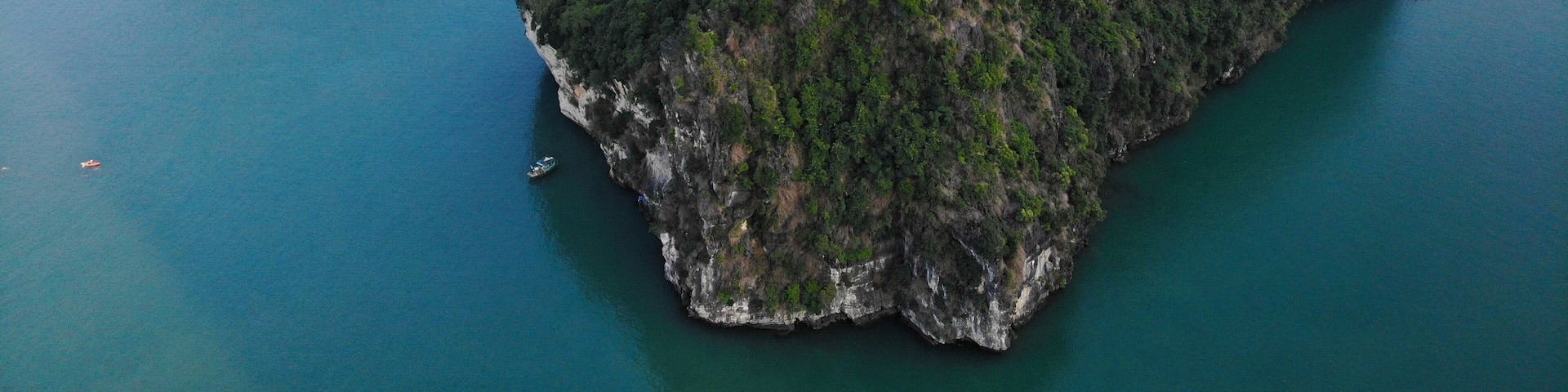 Drone shot in Halong Bay