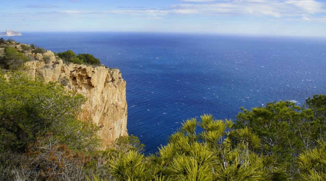 Des de la Serra Gelada cap a la mar
