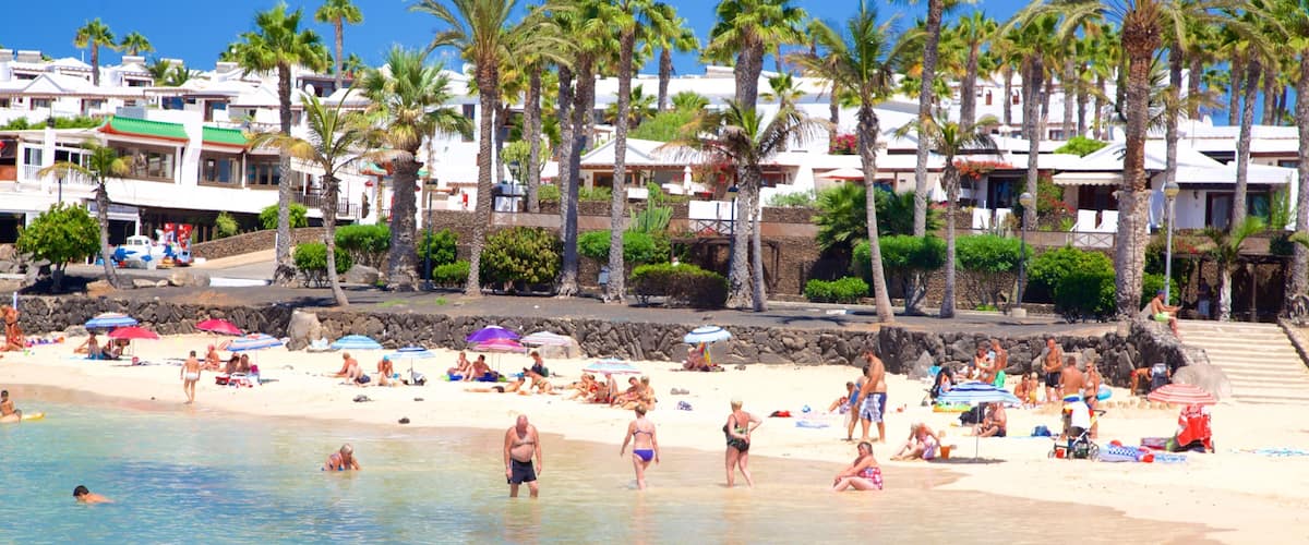 Playa Blanca qui includes vues littorales, plage et ville cĂŽtiĂšre