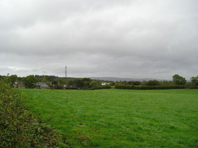 White House. The white building is Barochan House with Chapel Farm in the foreground.