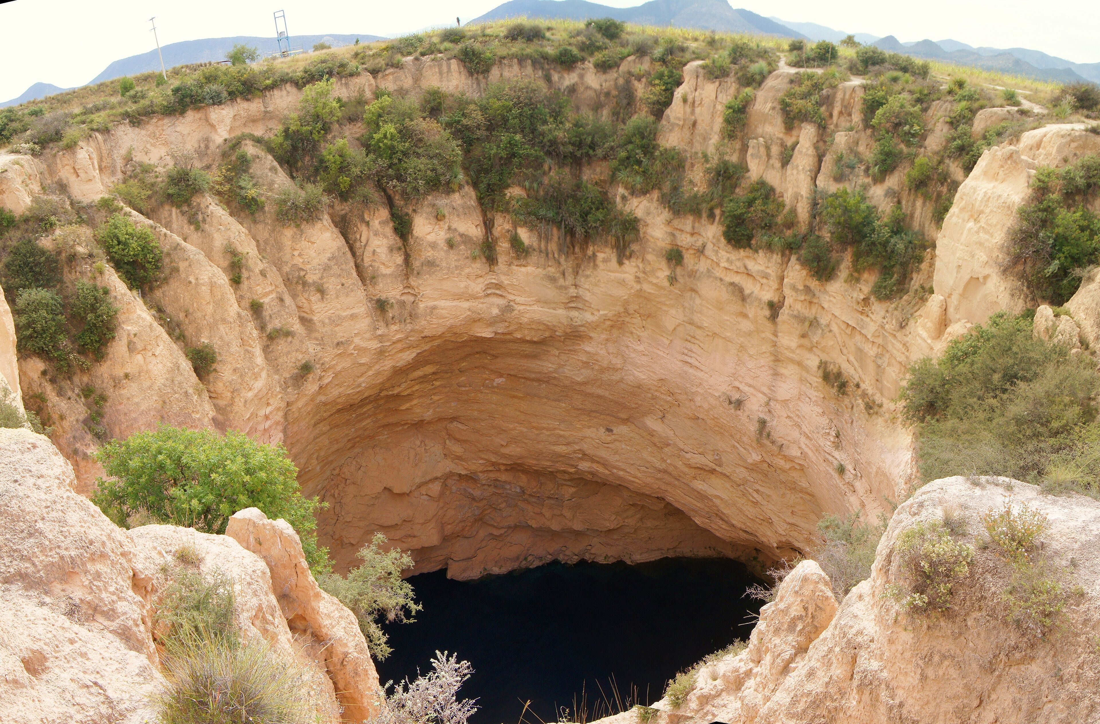 卡德雷塔席曼尼茲