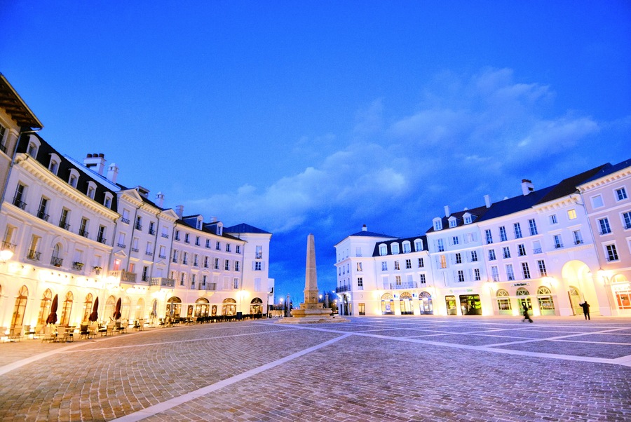 France, Serris - modern architecture