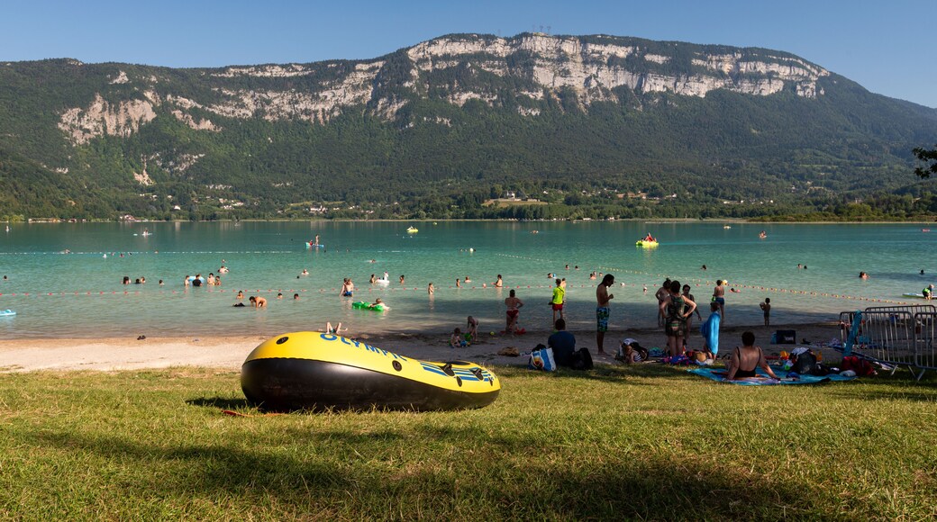 Sougey Beach on the edge of Lac d'Aiguebelette, a natural lake know for its blue-green colour, located in the commune of Aiguebelette-le-Lac, within the department of Savoie, France.