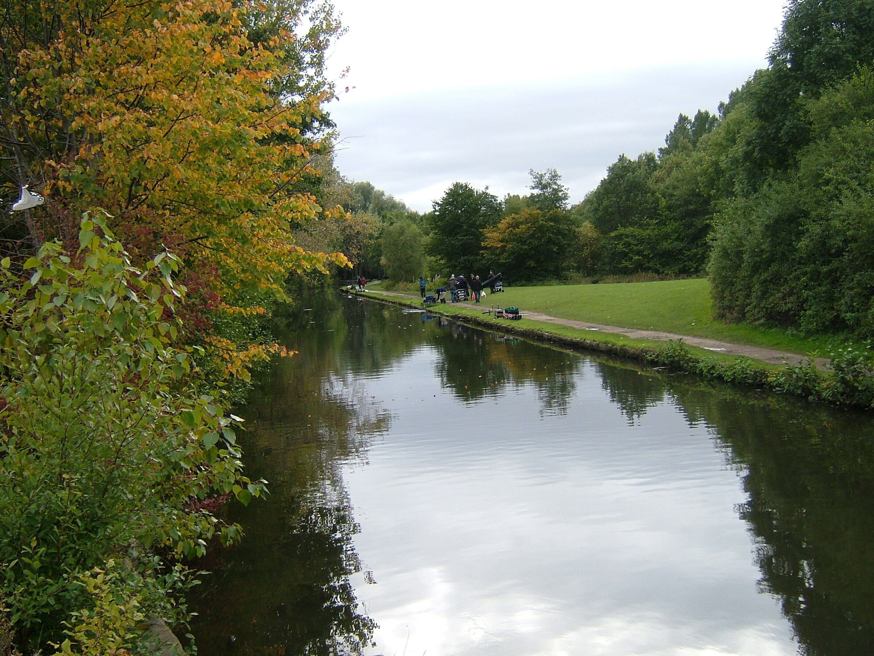 The Peak Forest canaljoins the Ashton Canal at Dukinfield Junction to the south of Ashton-under-Lyne, Tameside.