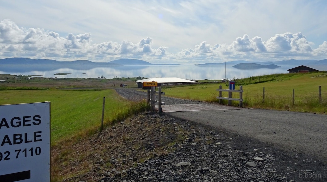 Amazing weather and the lake looks like a mirror, with the reflections of the mountain in the lake.