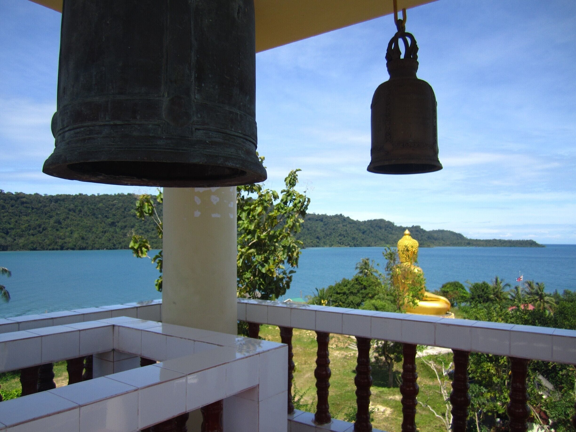 A large Buddha statue on the island of Koh Kood (Koh Kut). Though lesser known than some of Thailand's other islands, it's no less impressive.

#KohKood #Thailand #island