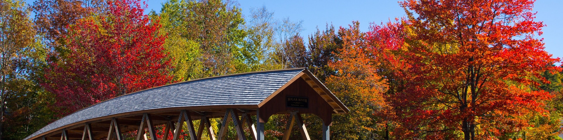Fall colors in Sunapee, New Hampshire.