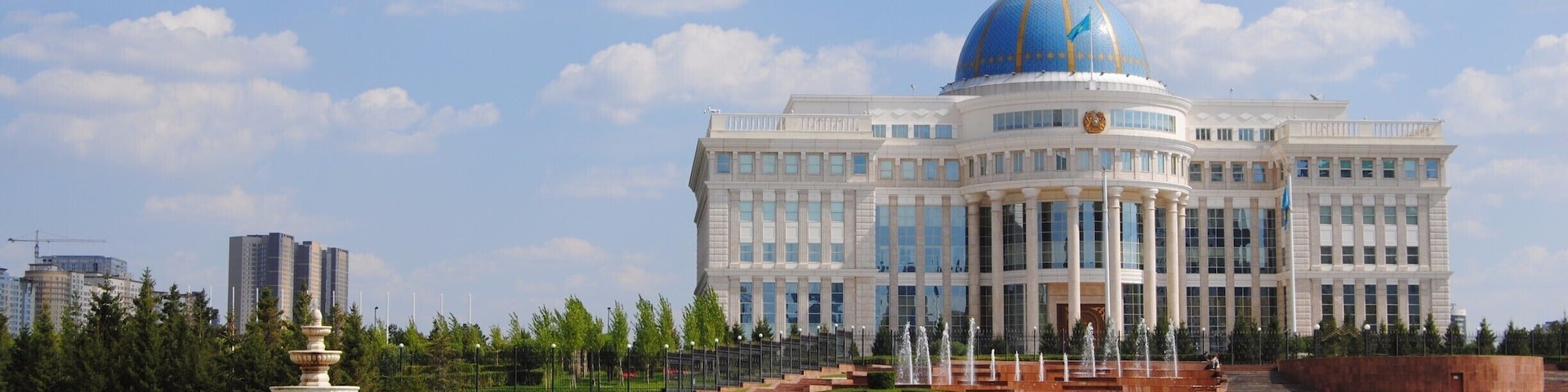 The presidential palace. President Nursultan Narzabayev - you home?