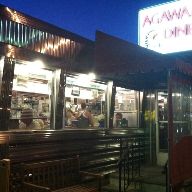 Local diner. Good comfort fare. Clam strip roll is fresh not frozen. Great selection of homemade pies and soups.