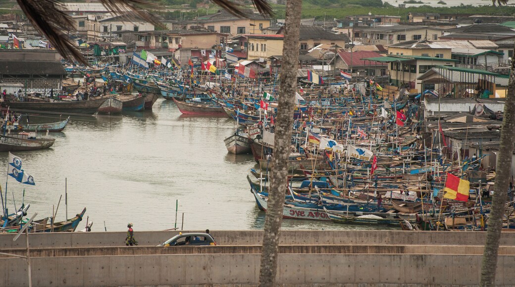 View from Elmina Castle. My visit there was one of the best and saddest moments of the trip to Ghana.
You can't really say how powerful it is going to be until you find yourself there.
P.S. More on my visit there and on what I felt (in Romanian)--
https://bit.ly/33Zx0za