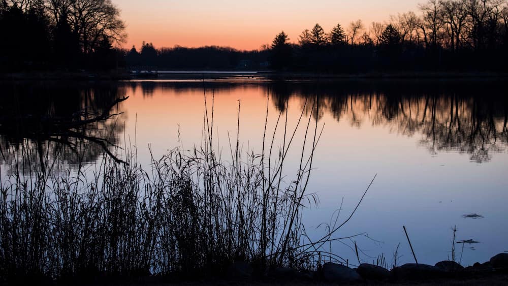 Sunset on the lake