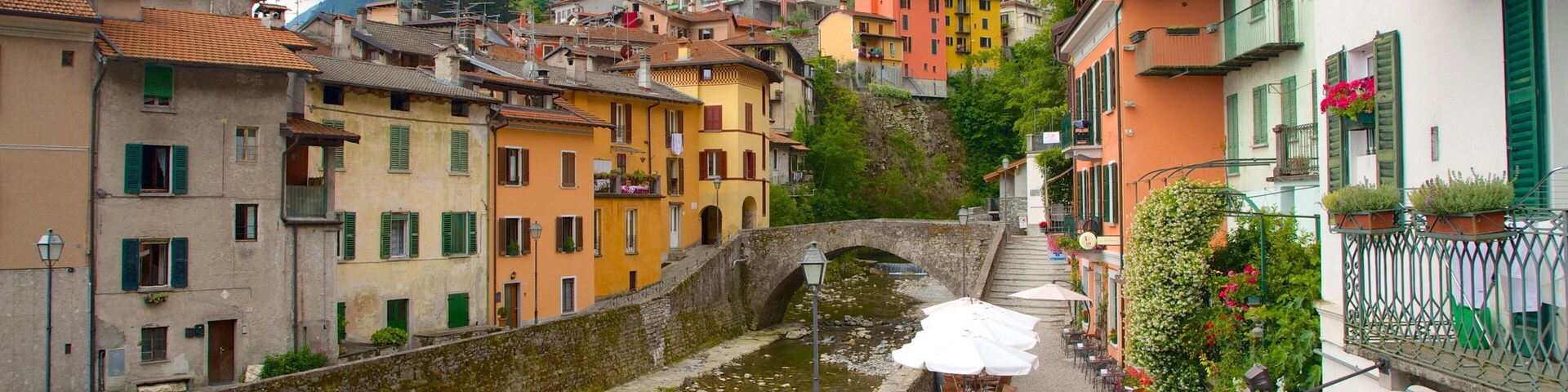 Argegno welches beinhaltet Kleinstadt oder Dorf