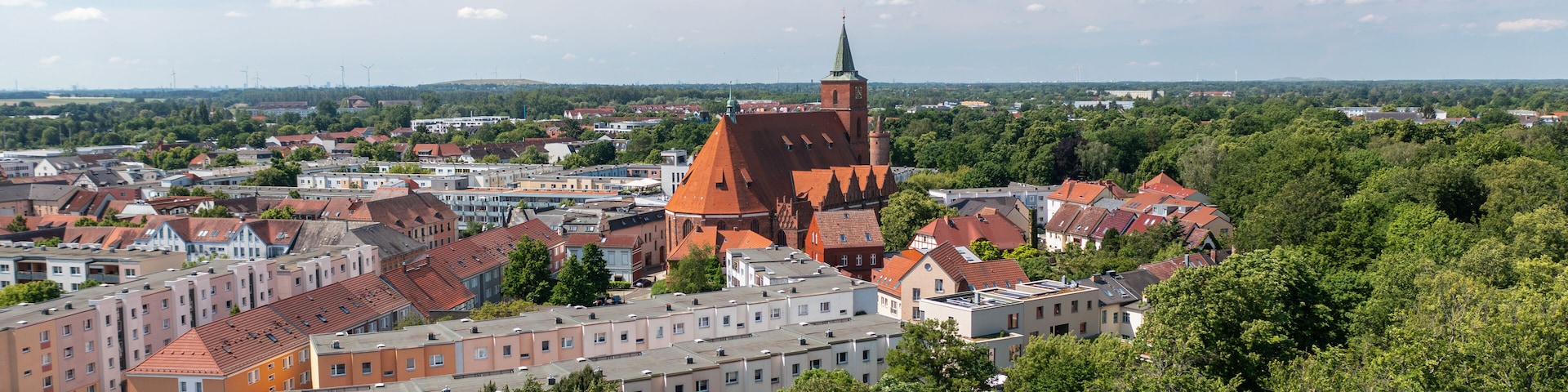 Kirche St. Marien in Bernau bei Berlin im Sommer