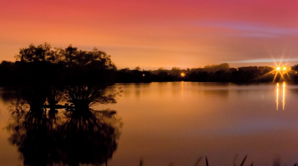 Unlike the tricky and lengthy noise reduction for www.flickr.com/photos/flatworldsedge/5126748478/ in this case I just maxed Lightroom's noise reduction and dropped the clarity. It's a 226 second exposure (F/22 ¦ ISO 100) from one of the bird hides on Stocker's Lake in Rickmansworth Aquadrome. There were hundreds of ducks floating about in the foreground, but none made sufficient impression against the bright reflected sky over the long exposure. Hope everyone is having a great week!